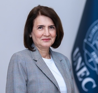 Lalə  Amanova
