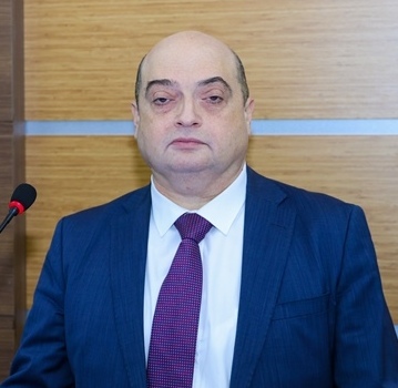Тахир  Бадалов  Надир